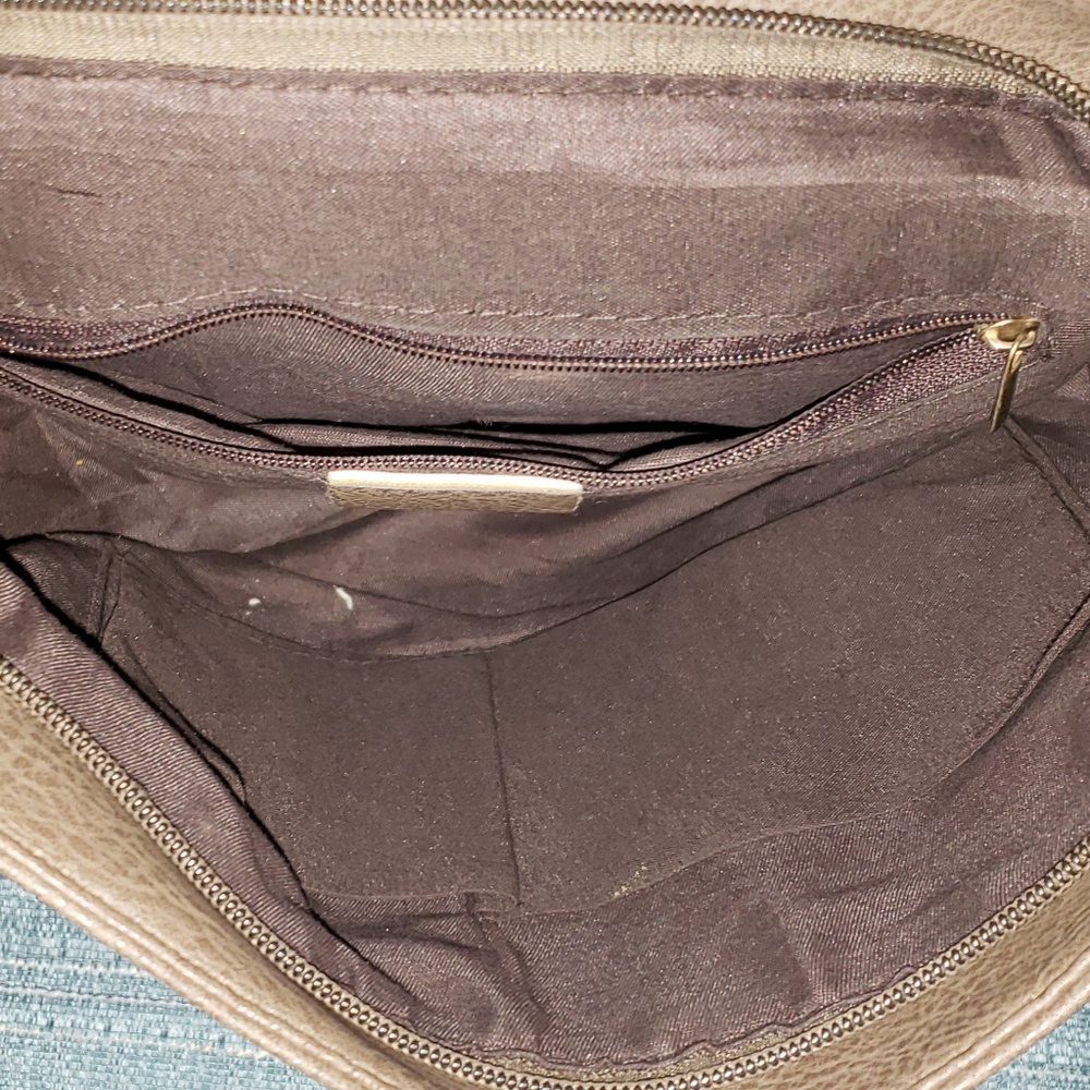 Bag - Picture 2 of 3